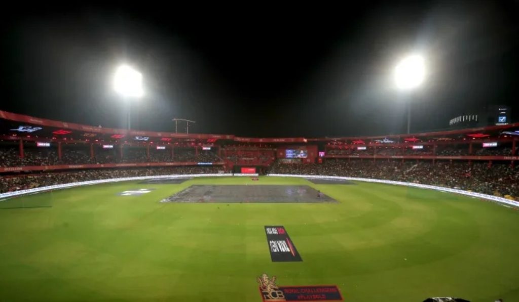 M Chinnaswamy Stadium Boundary Length